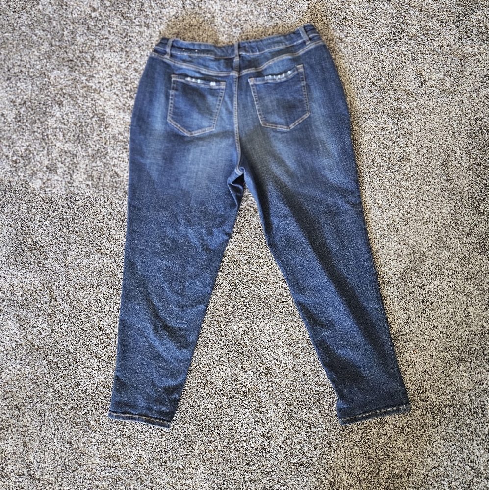 Lane Bryant Straight/Skinny Jeans Womens Size 16 Medium Wash Stretch Denim - Picture 2 of 8